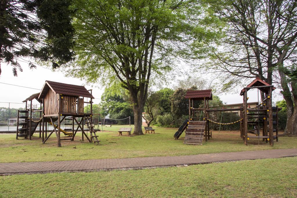 Merry Pebbles Resort Sabie Exterior foto